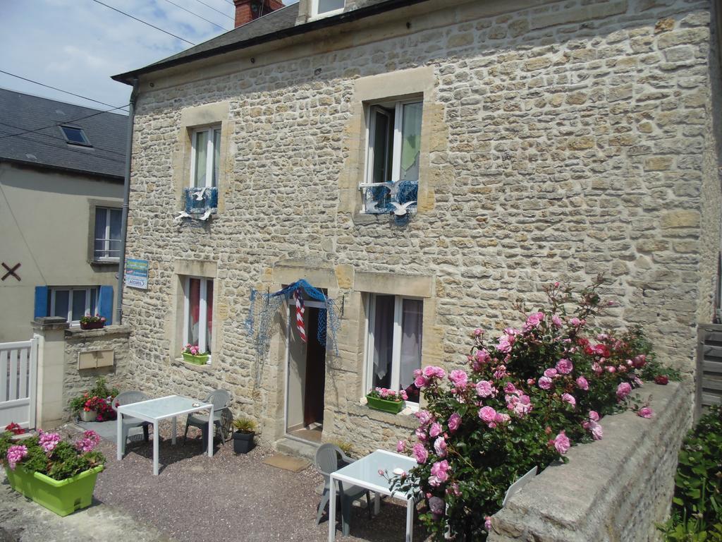 Gites de Mer Port-en-Bessin-Huppain Chambre photo