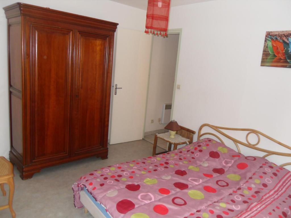 Gites de Mer Port-en-Bessin-Huppain Chambre photo