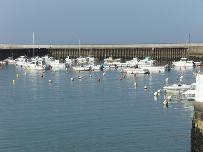 Gites de Mer Port-en-Bessin-Huppain Chambre photo