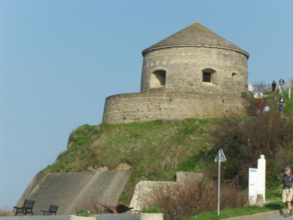Gites de Mer Port-en-Bessin-Huppain Chambre photo